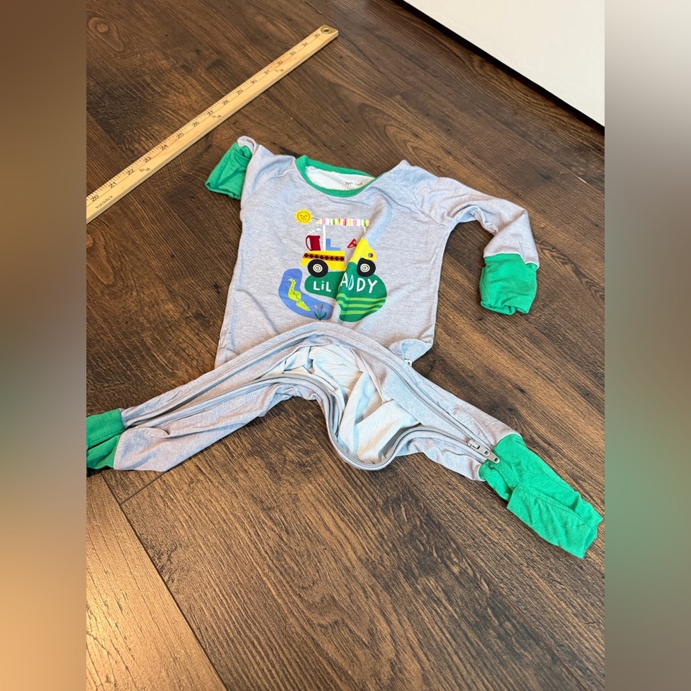 Little Sleepies Lil Caddy Crescent Zippy Size 3-6 Months - Picture 4 of 5